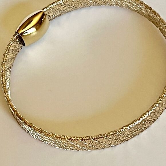 Leslie's 14K Two-tone Fancy Stretch Bangle Bracelet - Picture 7 of 11